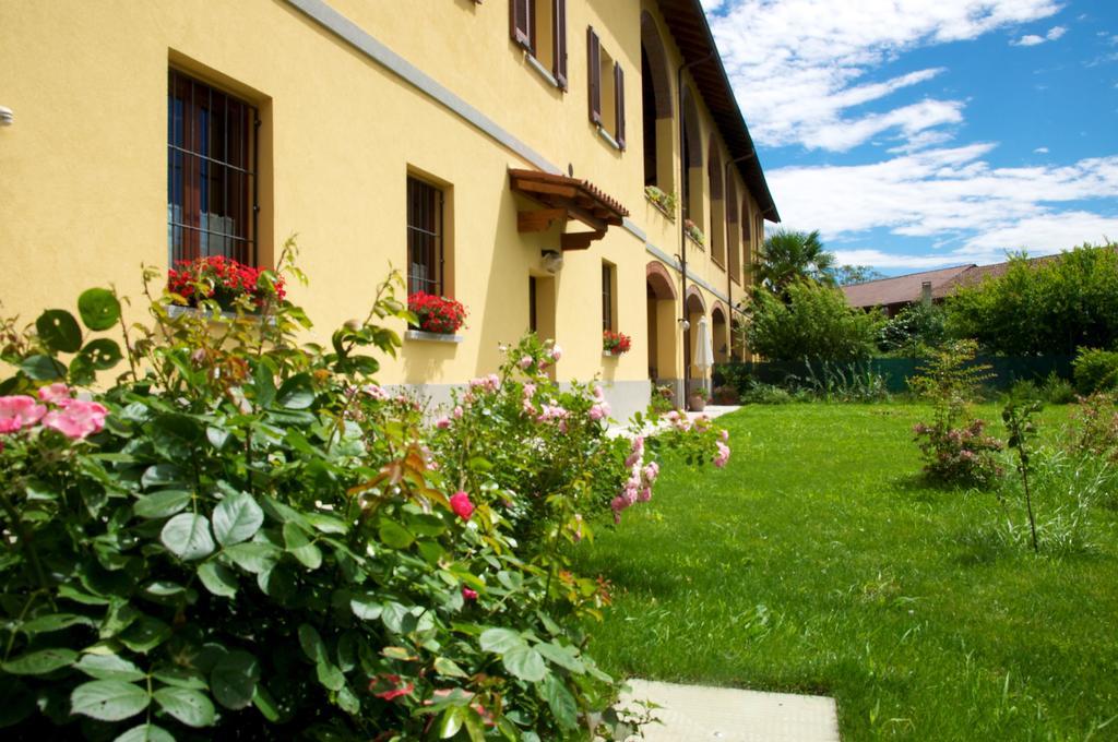Cascina Delle Mele Bed and Breakfast Vittuone Buitenkant foto