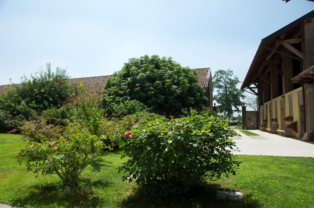 Cascina Delle Mele Bed and Breakfast Vittuone Buitenkant foto