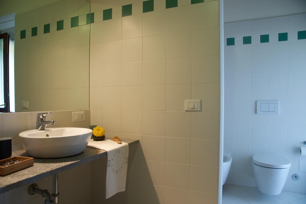 Cascina Delle Mele Bed and Breakfast Vittuone Buitenkant foto