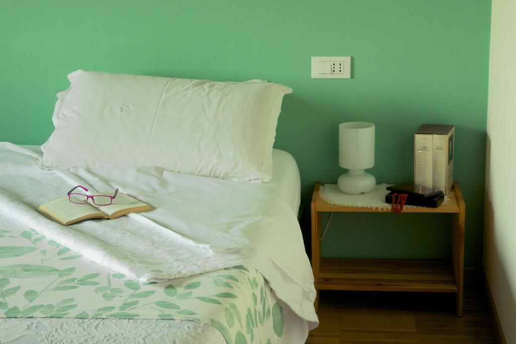 Cascina Delle Mele Bed and Breakfast Vittuone Buitenkant foto