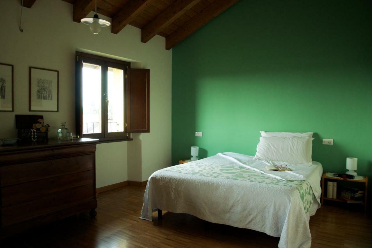 Cascina Delle Mele Bed and Breakfast Vittuone Buitenkant foto